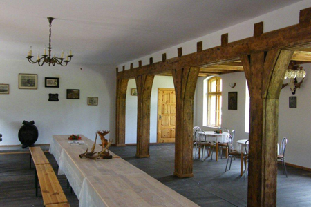 004 Speisesaal vom kaiserlichen Jagdschloss Pait